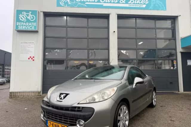 Peugeot 207 (2008) thumbnail 1