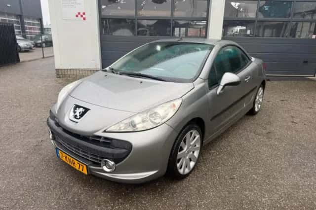 Peugeot 207 (2008) thumbnail 3