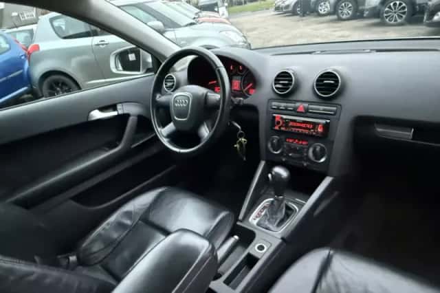Audi A3 (2006) thumbnail 6