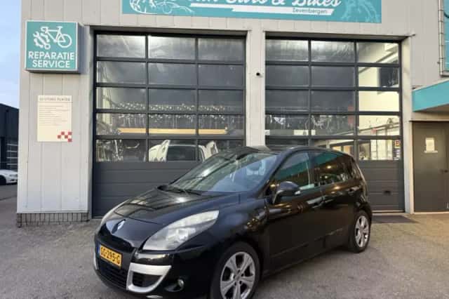 Renault Scénic (2009) thumbnail 1