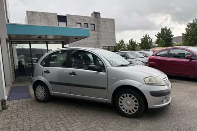 Citroën C3 (2002) thumbnail 3