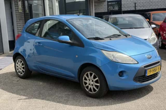 Ford Ka (2009) thumbnail 3