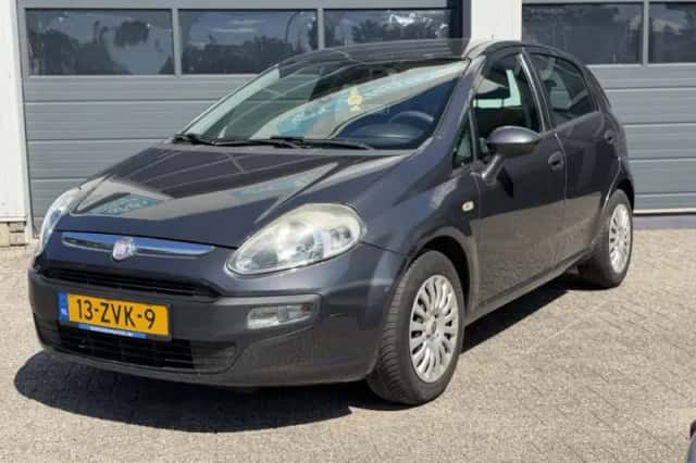 Fiat Punto Evo (2011) thumbnail 2
