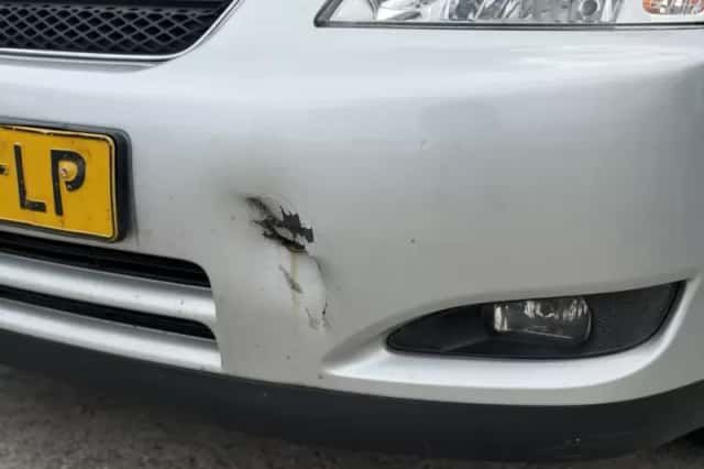 Toyota Corolla (2002) thumbnail 3