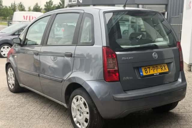Fiat Idea (2004) thumbnail 4