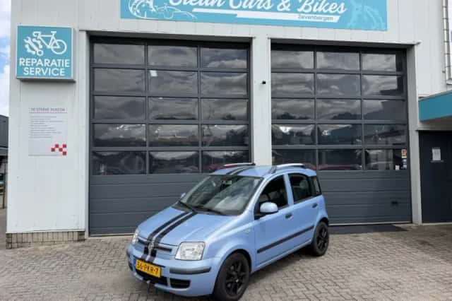 Fiat Panda (2011) thumbnail 1
