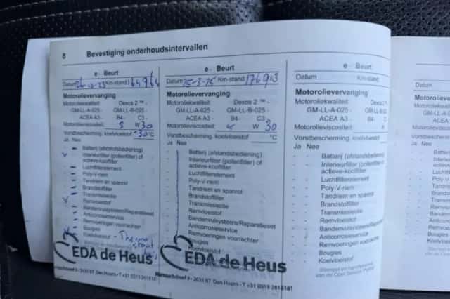 Opel Astra (2011) thumbnail 6