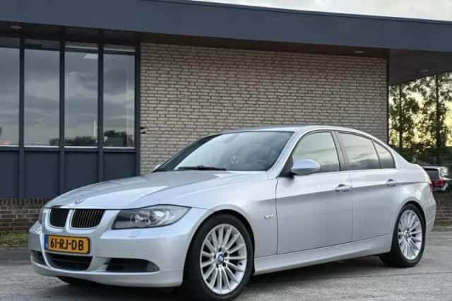 BMW 3-Serie (2005) thumbnail 2