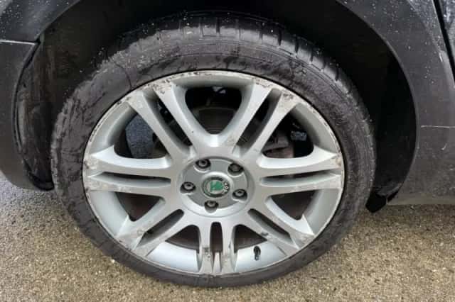 Škoda Superb (2011) thumbnail 6