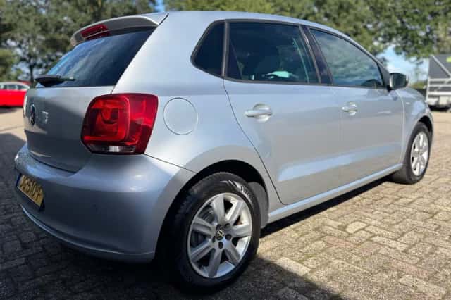 Volkswagen Polo (2012) thumbnail 4