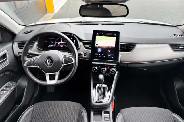 Renault Arkana (2023) thumbnail 4