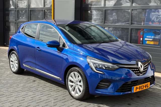 Renault Clio (2022) thumbnail 1