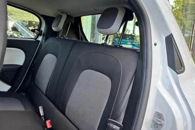 Renault Twingo (2021) thumbnail 6
