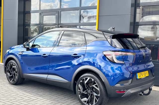 Renault Captur (2024) thumbnail 5