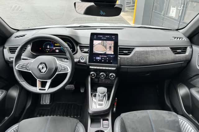 Renault Arkana (2023) thumbnail 4