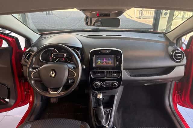 Renault Clio (2017) thumbnail 4