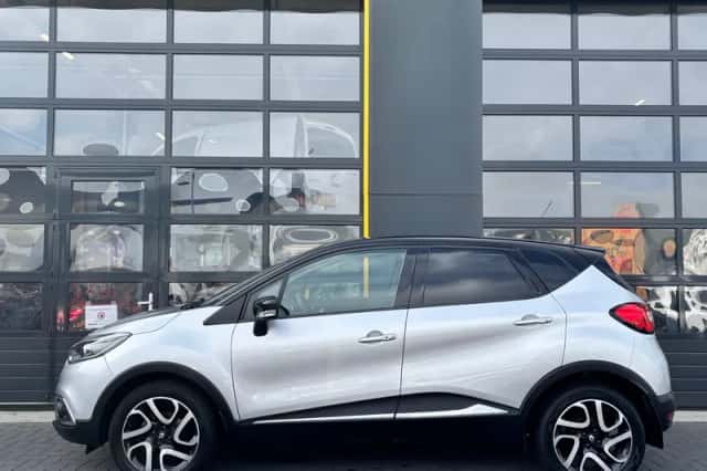 Renault Captur (2015) thumbnail 3