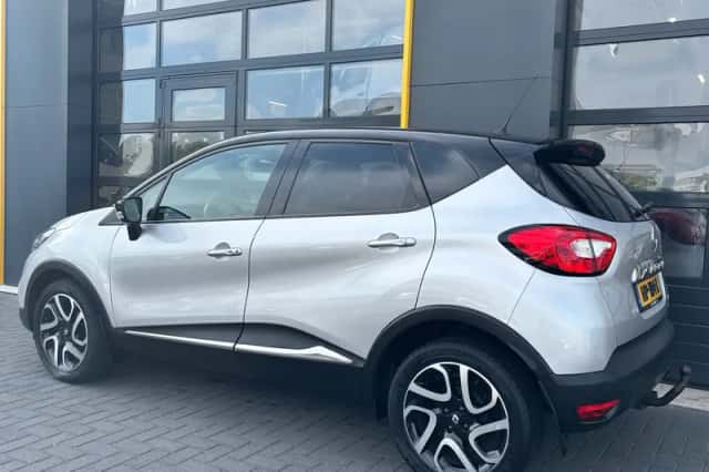 Renault Captur (2015) thumbnail 6