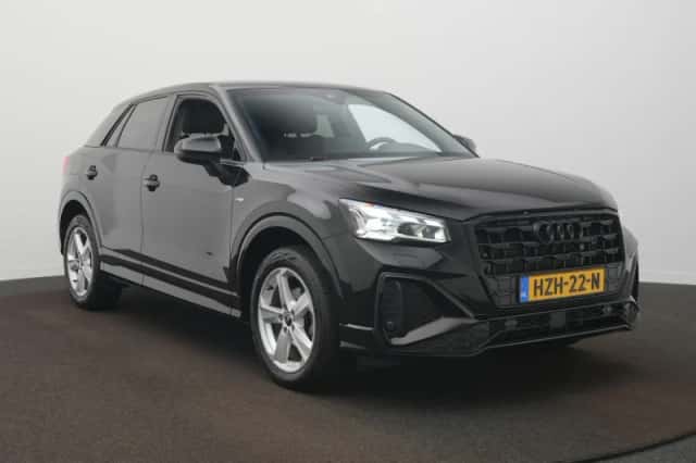 Audi Q2 (2025) thumbnail 4