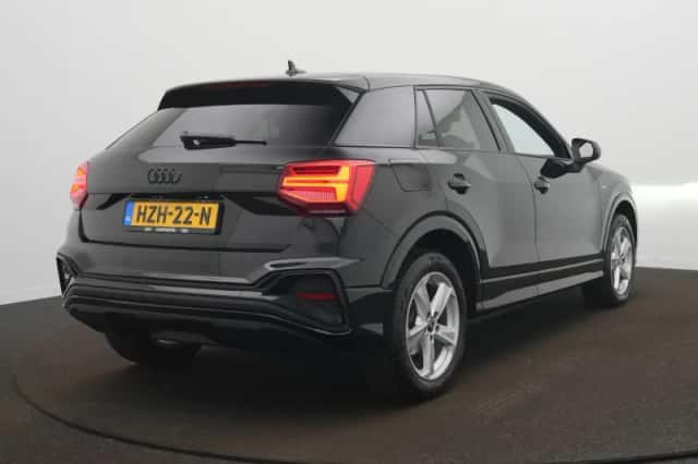 Audi Q2 (2025) thumbnail 6