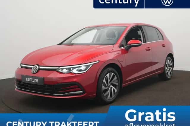 Volkswagen Golf (2021) thumbnail 1