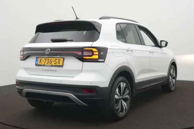 Volkswagen T-Cross (2021) thumbnail 5