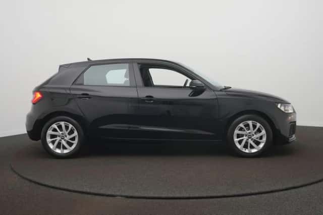 Audi A1 (2021) thumbnail 4
