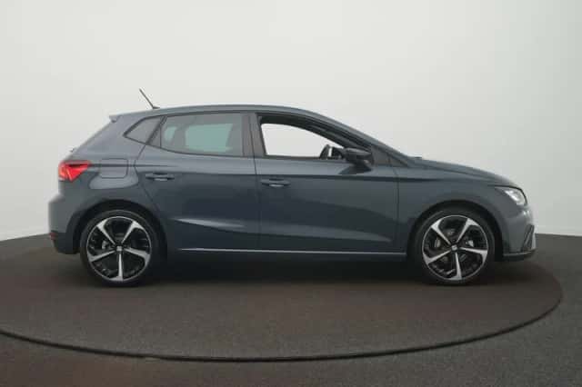 SEAT Ibiza (2025) thumbnail 4