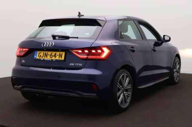 Audi A1 (2024) thumbnail 5