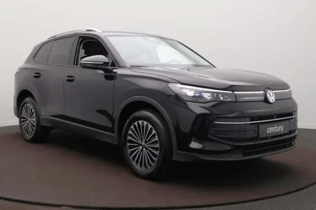 Volkswagen Tiguan (2026) thumbnail 3