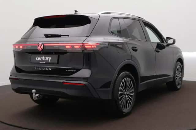 Volkswagen Tiguan (2026) thumbnail 5