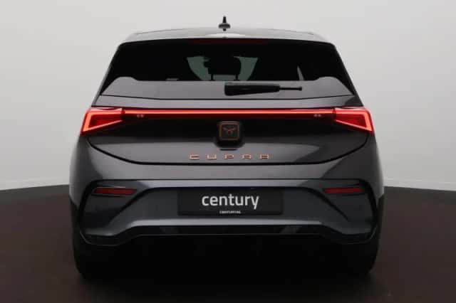 CUPRA Born (2023) thumbnail 6