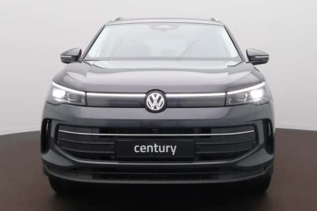 Volkswagen Tiguan (2026) thumbnail 2