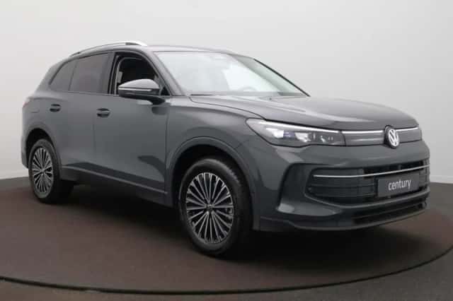 Volkswagen Tiguan (2026) thumbnail 3