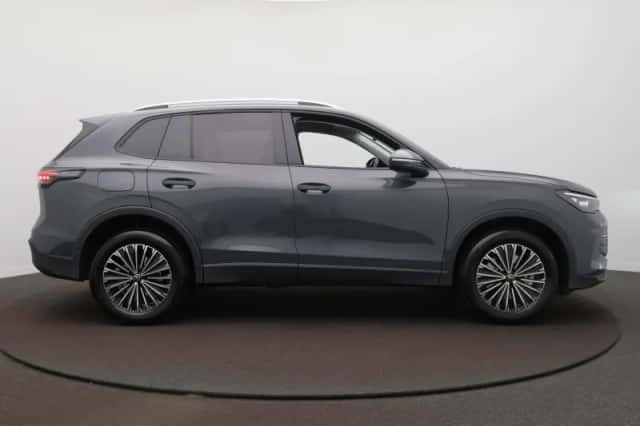 Volkswagen Tiguan (2026) thumbnail 4