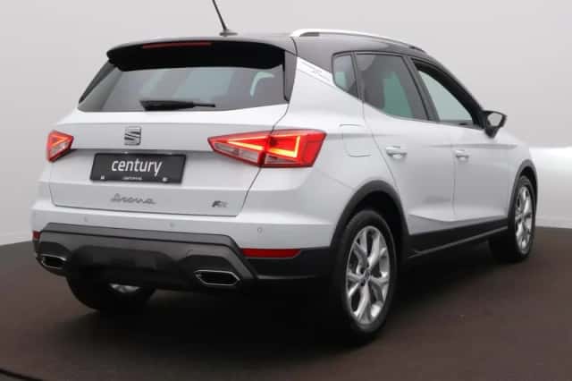 SEAT Arona (2025) thumbnail 5
