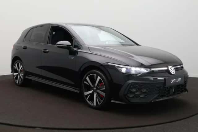 Volkswagen Golf (2026) thumbnail 3