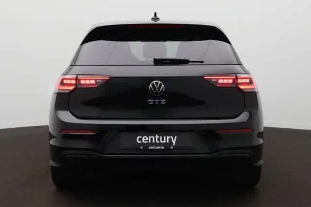 Volkswagen Golf (2026) thumbnail 6