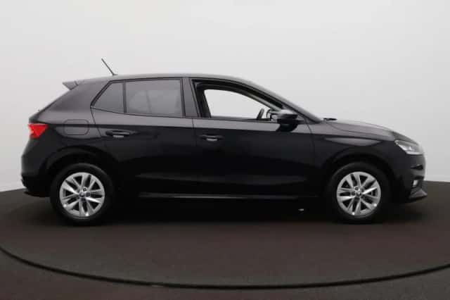 Škoda Fabia (2024) thumbnail 4
