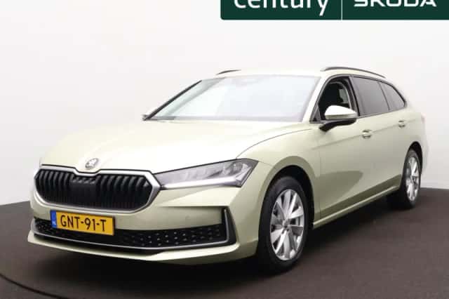 Škoda Superb (2024) thumbnail 1