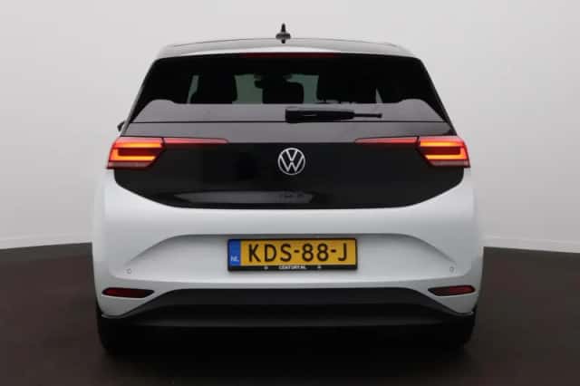 Volkswagen ID.3 (2026) thumbnail 6