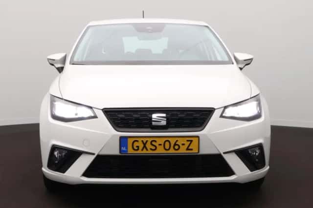 SEAT Ibiza (2024) thumbnail 2