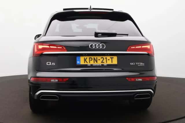 Audi Q5 (2024) thumbnail 6