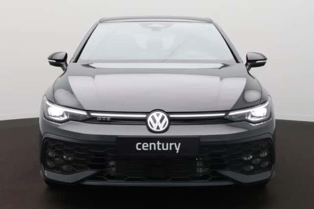 Volkswagen Golf (2026) thumbnail 2
