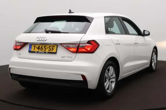 Audi A1 (2023) thumbnail 5