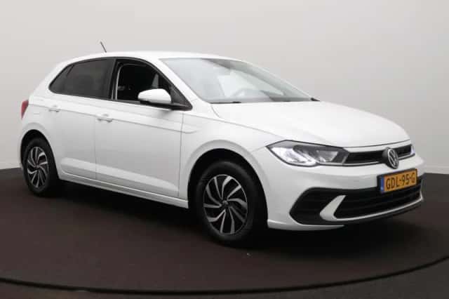 Volkswagen Polo (2024) thumbnail 3
