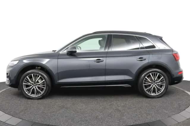 Audi Q5 (2021) thumbnail 4