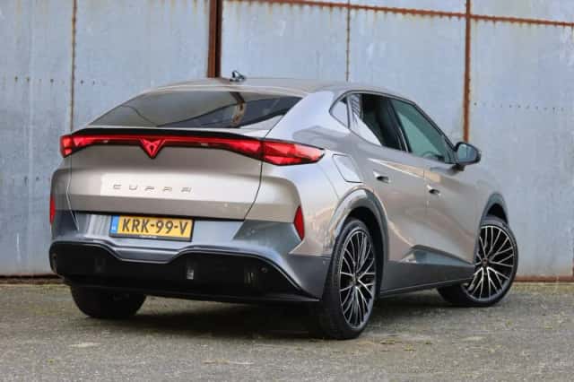 CUPRA Tavascan (2026) thumbnail 4