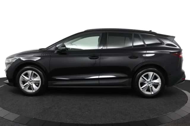 Škoda Enyaq (2025) thumbnail 4