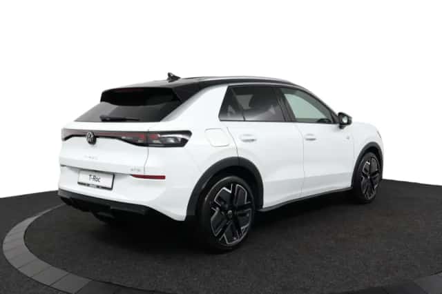 Volkswagen T-Roc (2026) thumbnail 2